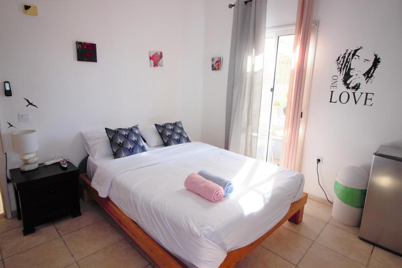 Double Room with Shared Bathroom and Balcony