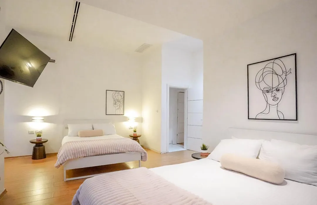 C Suite-1