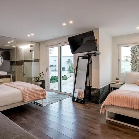 C Suite-2