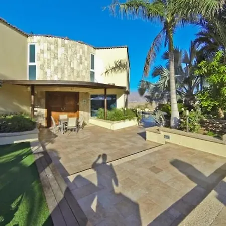 Villa Family Eilat With Heated Pool-2